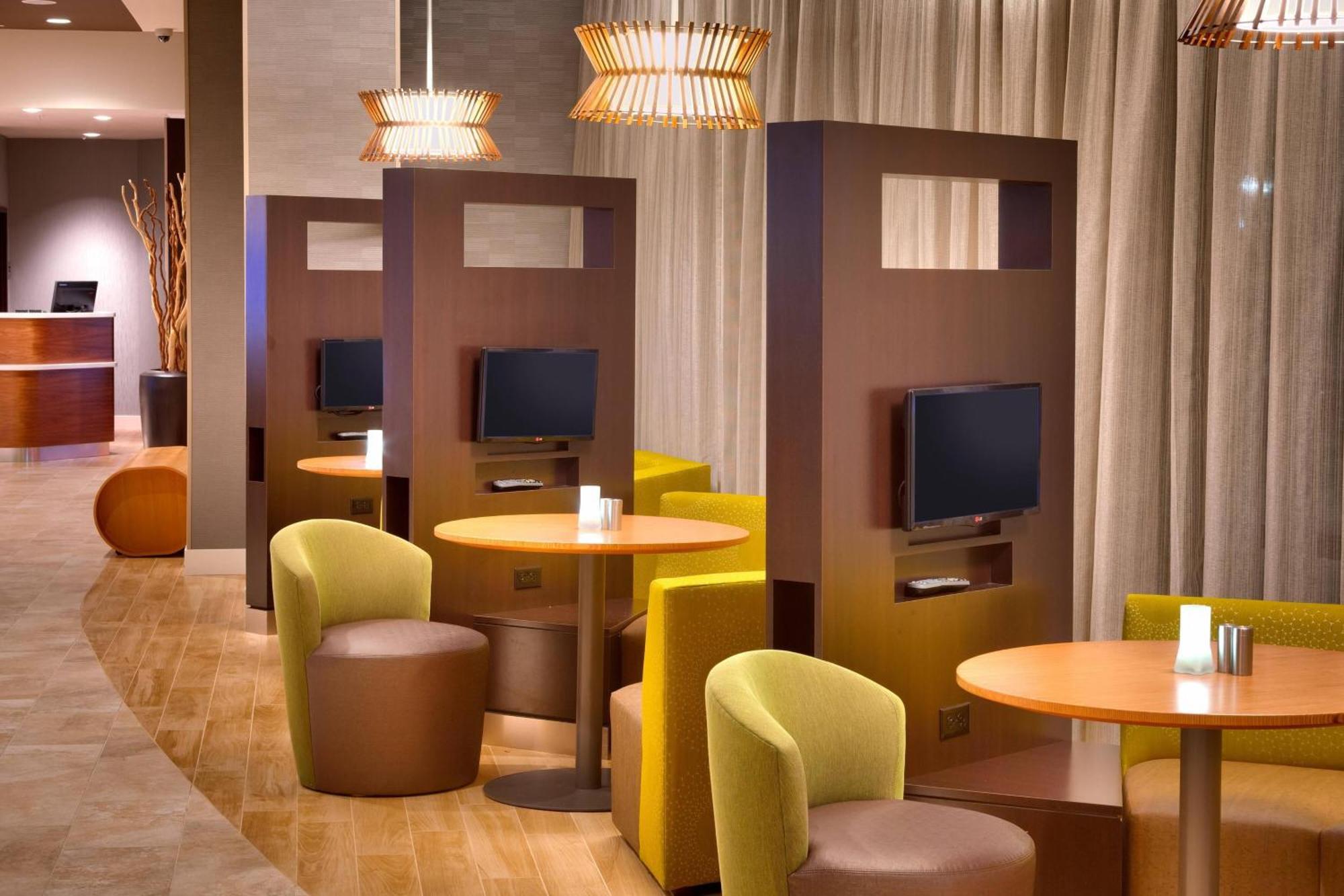 Courtyard By Marriott Salt Lake City Downtown Exterior photo